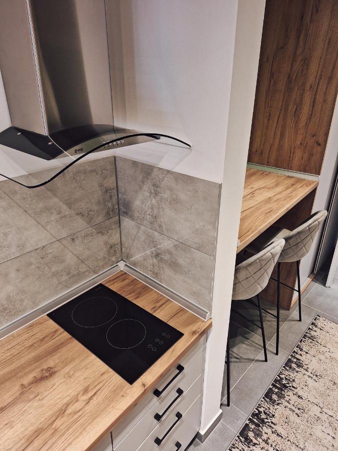 Azimut Apartman ビイェリナ エクステリア 写真