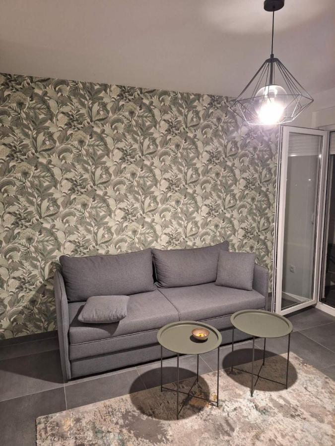 Azimut Apartman ビイェリナ エクステリア 写真
