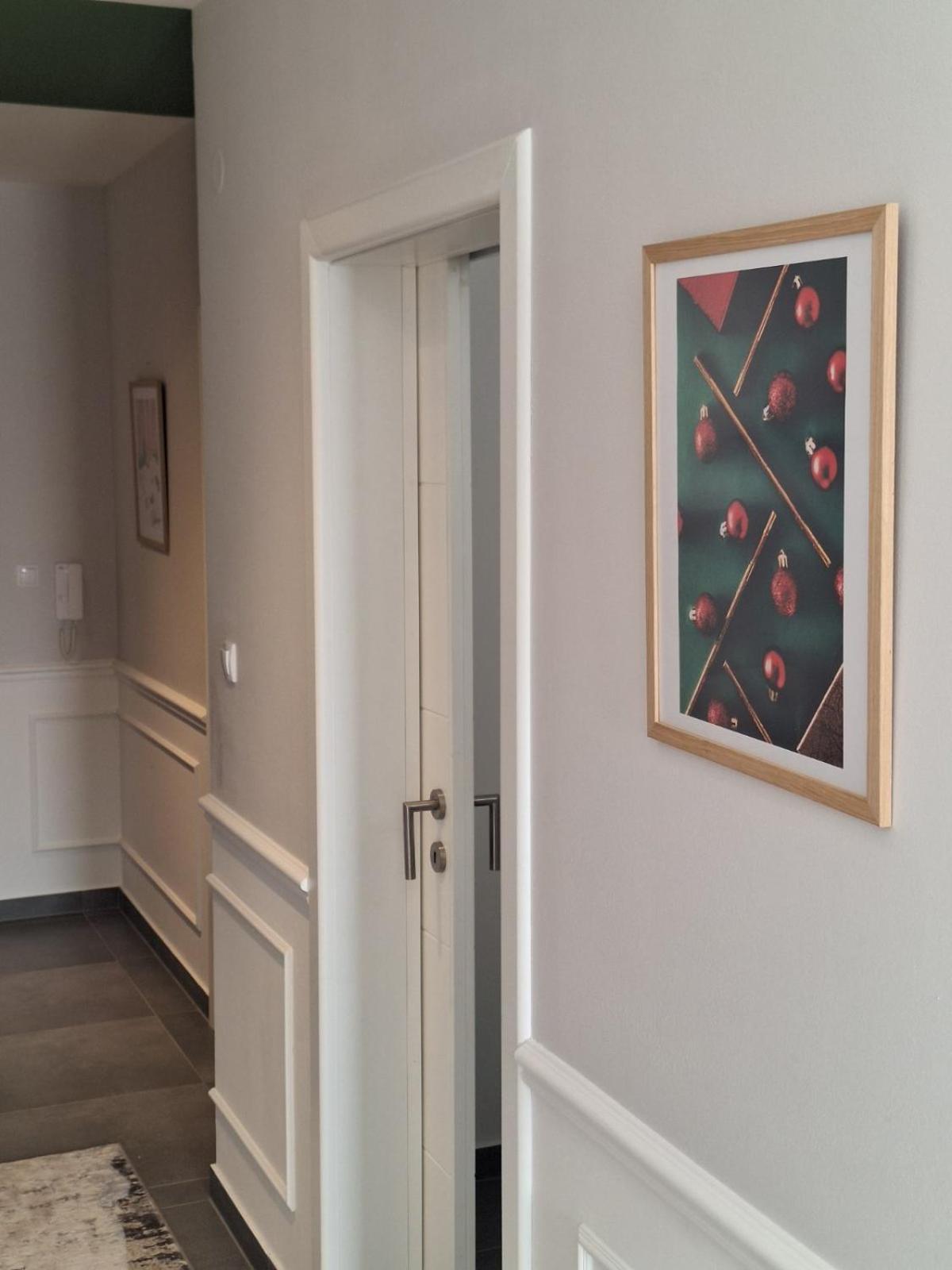 Azimut Apartman ビイェリナ エクステリア 写真